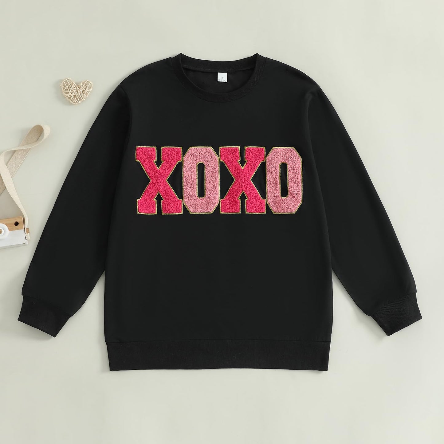 Family Matching Mommy and Me Valentine's Day Sweatshirt Long Sleeve Crewneck Embroidery Pullover Top